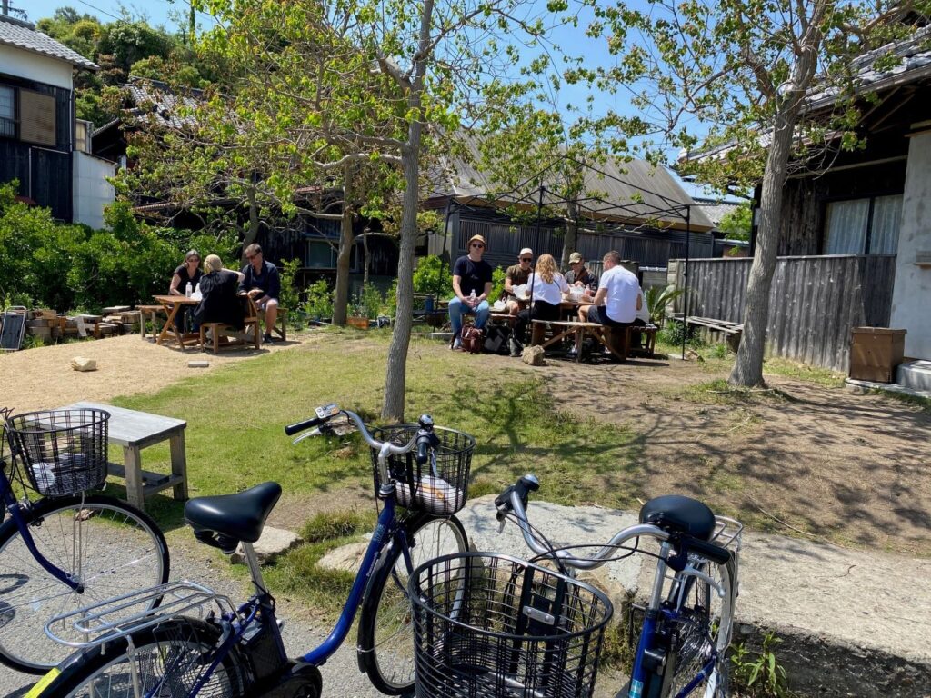 Studie- og netværkstur til Japan. Der netværkes på Naoshima.