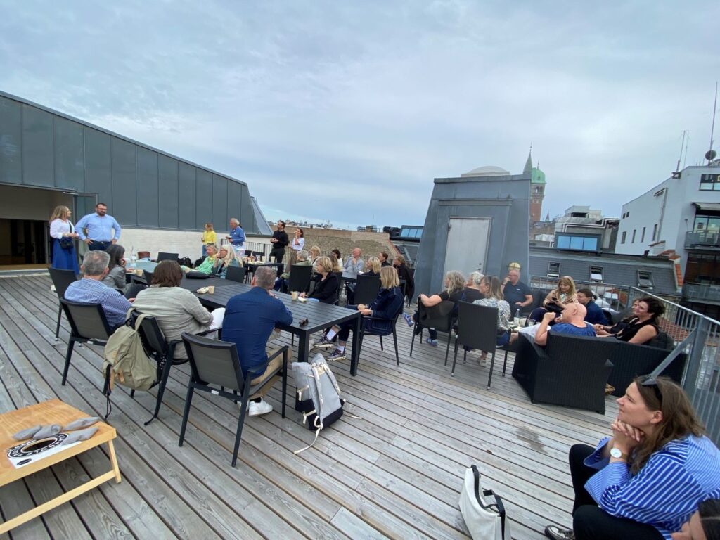 Study tour on Bike i København med Tech2Tech, netværk på tagterrasse