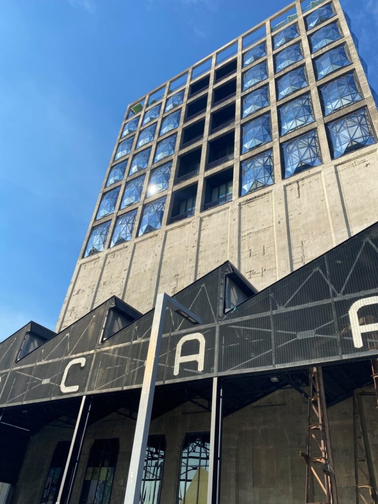 Fantastisk arkitektur i Zeitz i Sydafrika