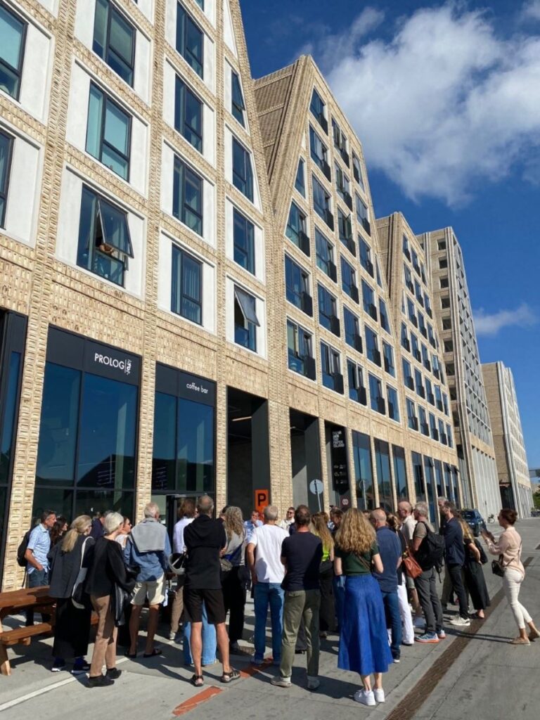 Besøg på Papirøen under Study tour on Bike i København med Tech2Tech, september 2025