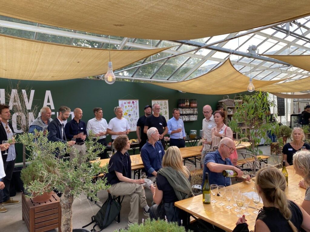 Velfortjent pause under Study tour on Bike i København med Tech2Tech, september 2025