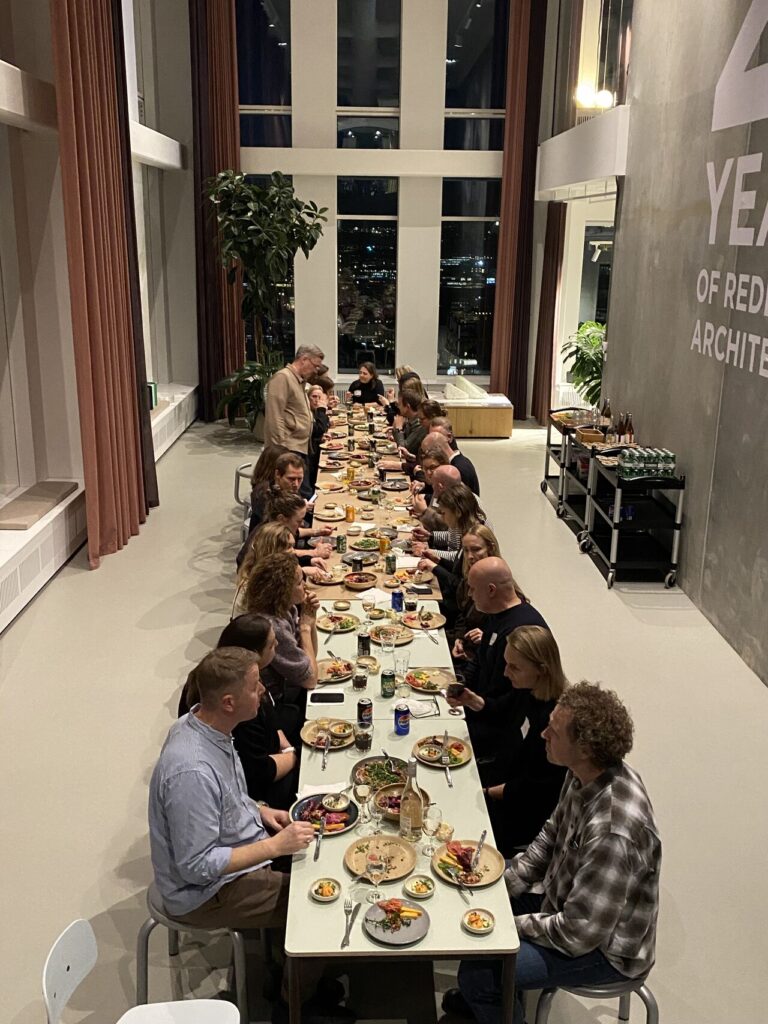 Study tour on Bike i Aarhus med Peacock Travel. Besøg hos AART.